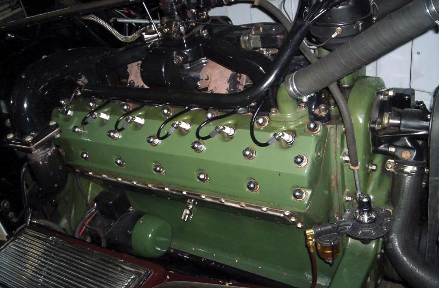  Packard Twelve Model 905 Sport Phaeton 1932 года  (фото 3 из 5)
